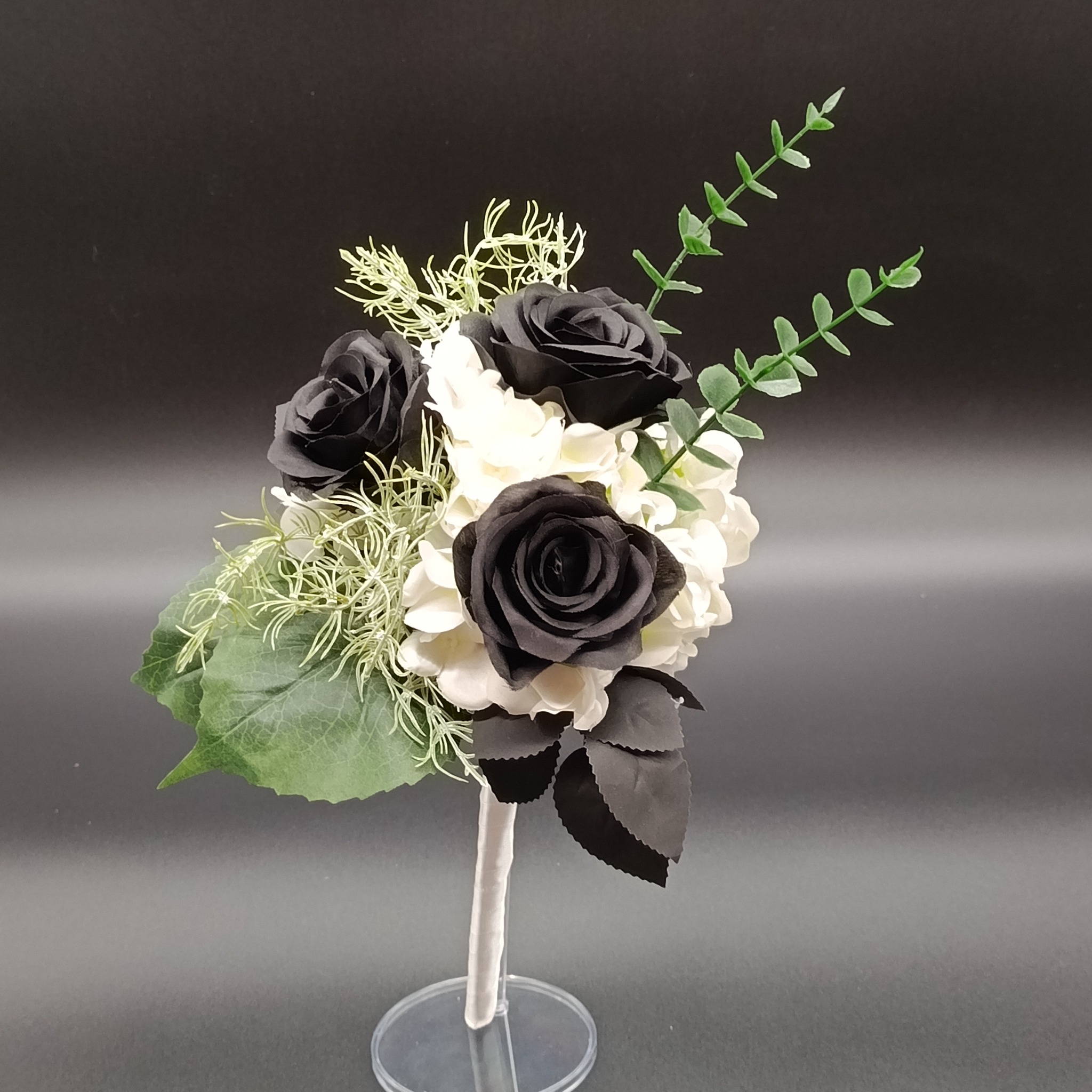 Flores Noctis – Kunst- & Seidenblumenstrauß – Schwarz & Weiß