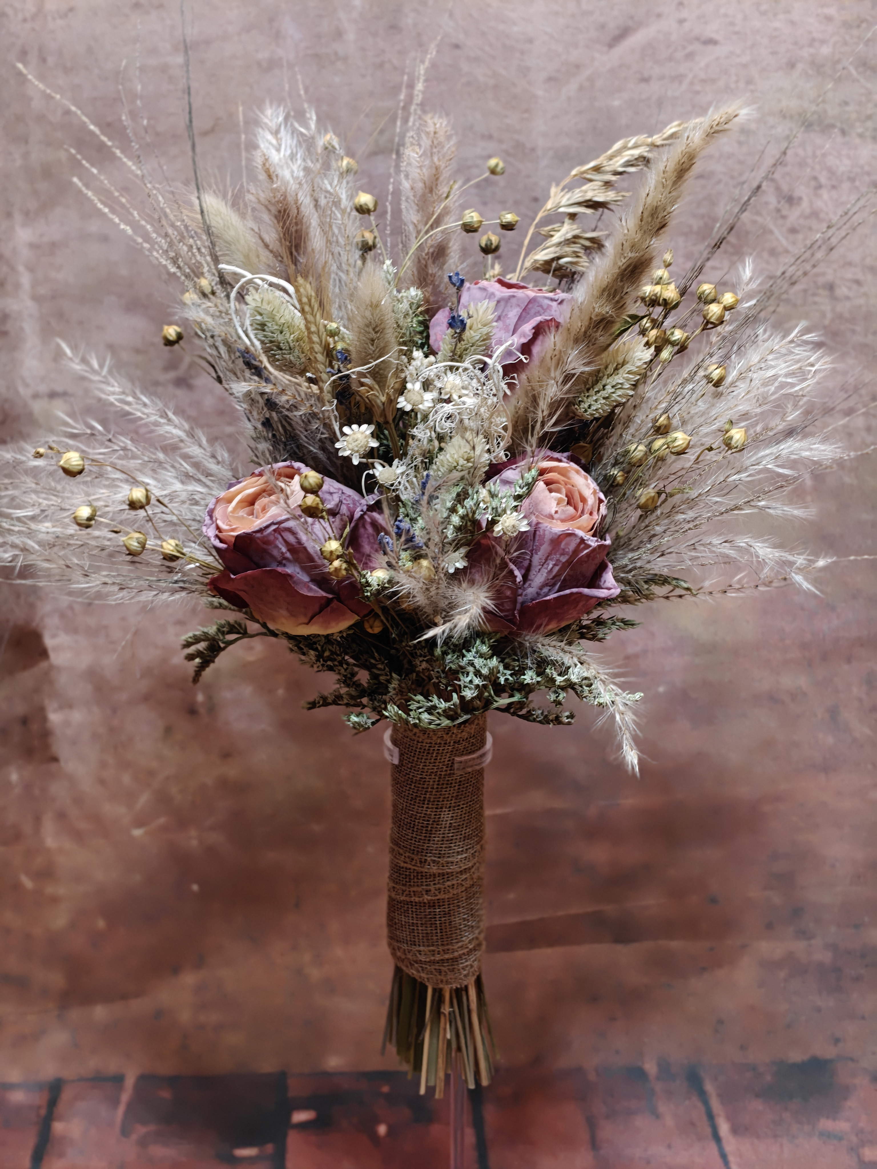 Boho Trockenblumen Brautstrauß „Autumn Amethyst“