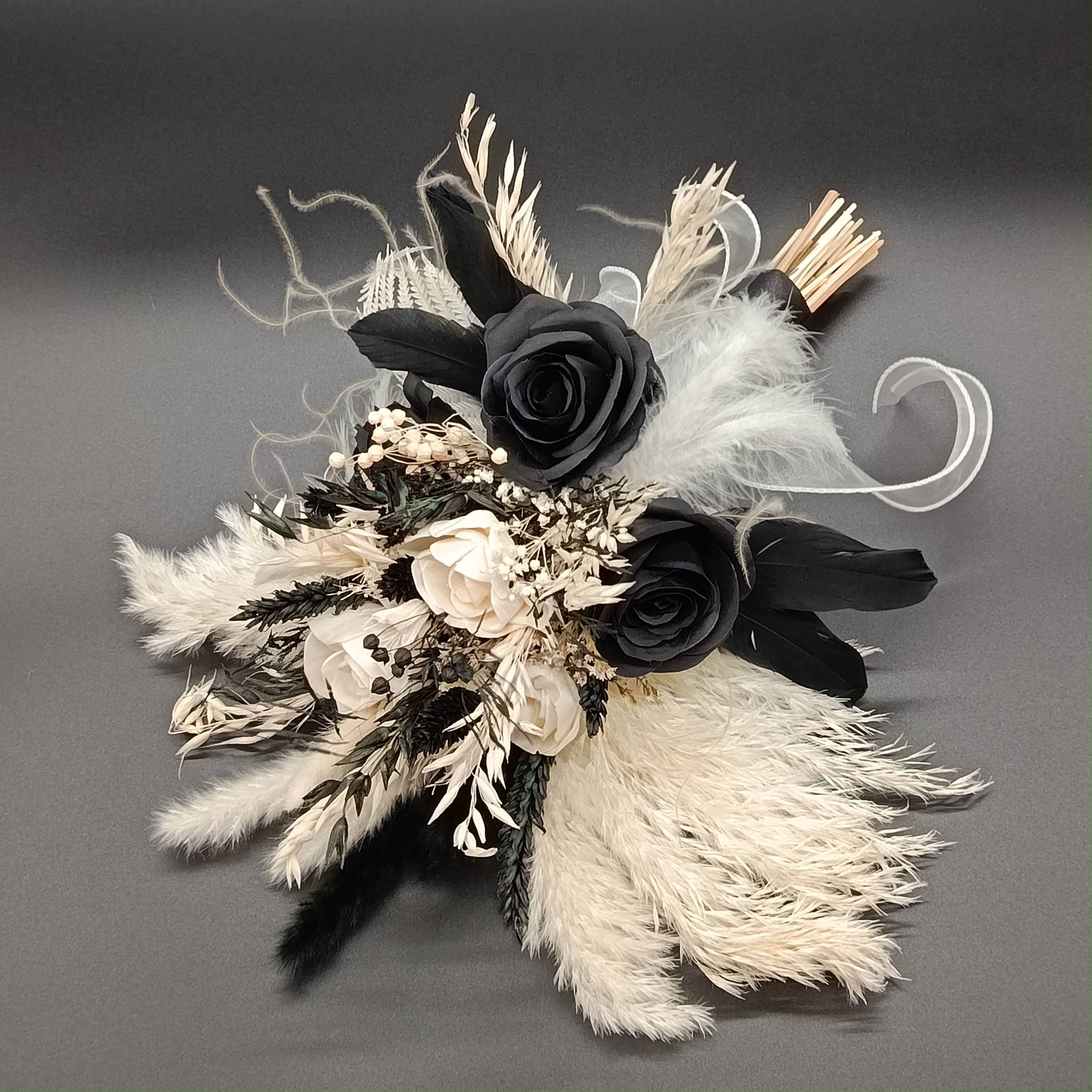 Flora Nocturna – Großer Trockenblumenstrauß – Schwarz & Weiß